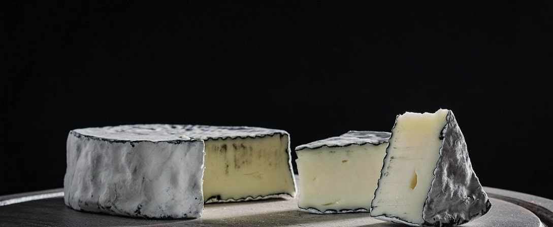 formaggio francese camembert