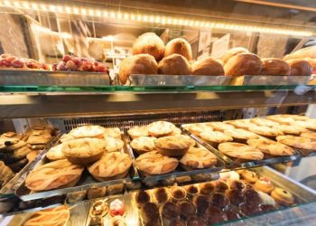 vetrina dolci napoletani