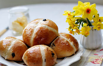 hotcrossbuns