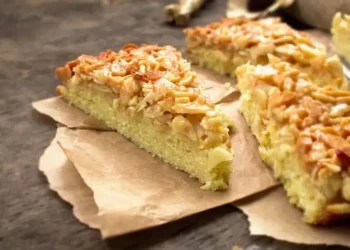 Tarte de Amêndoa ricetta