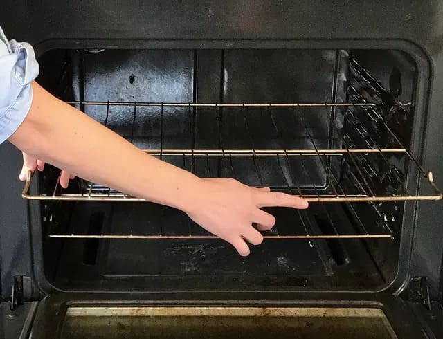 lavare griglia forno