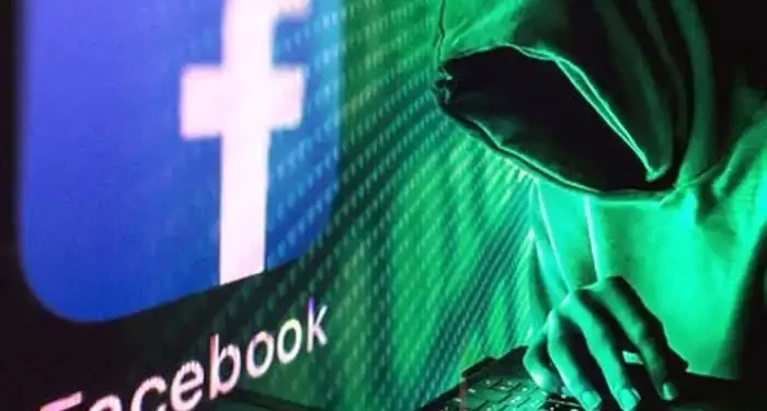 Facebook hackerato