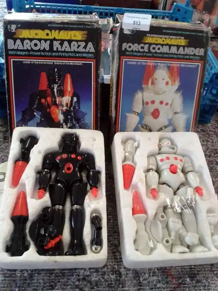 Baron Laza e Force Commander