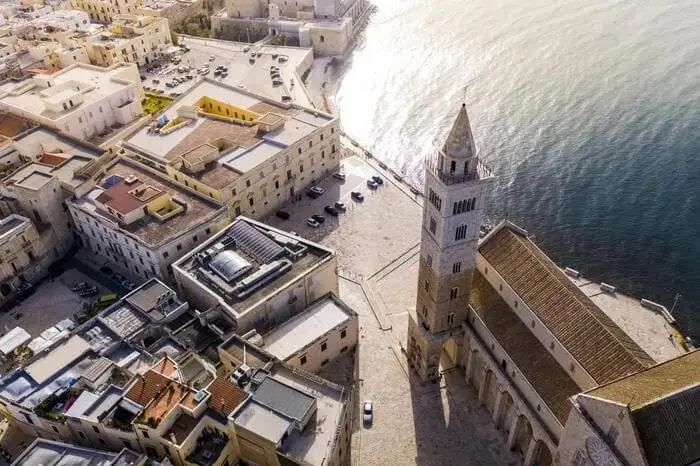 Bisceglie mare