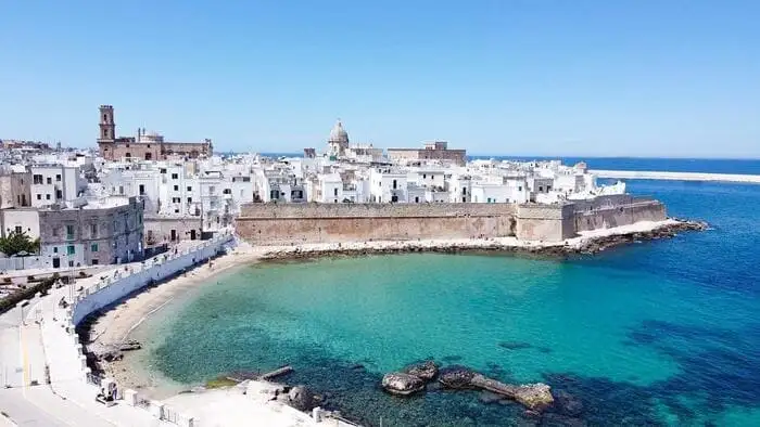 Monopoli mare
